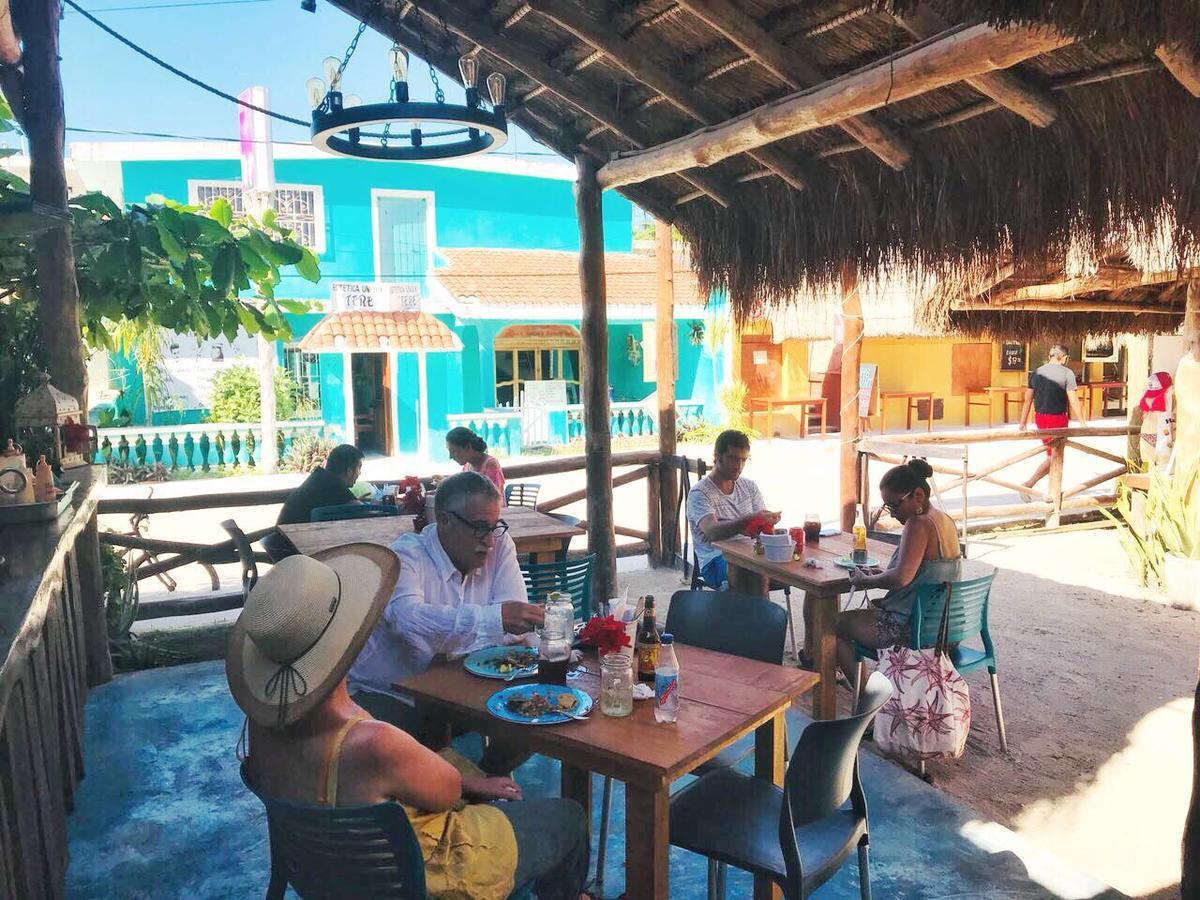 Eco Hostel Casa Del Agua Isla Holbox ภายนอก รูปภาพ